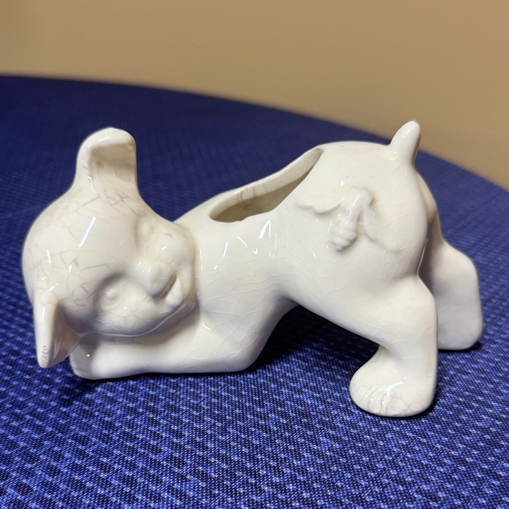 Vintage Pig Planter With Bumblebee